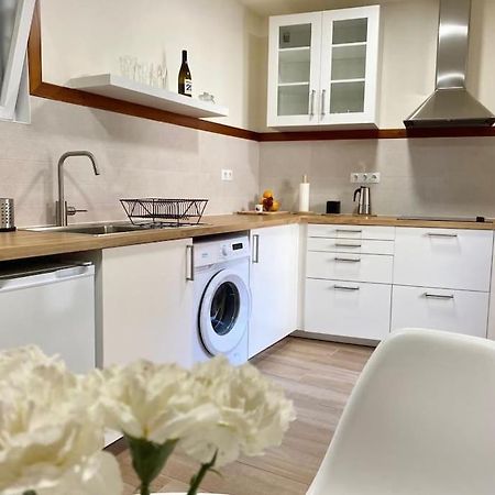 La Casa Del Arbol Apartment Corcubión Екстериор снимка